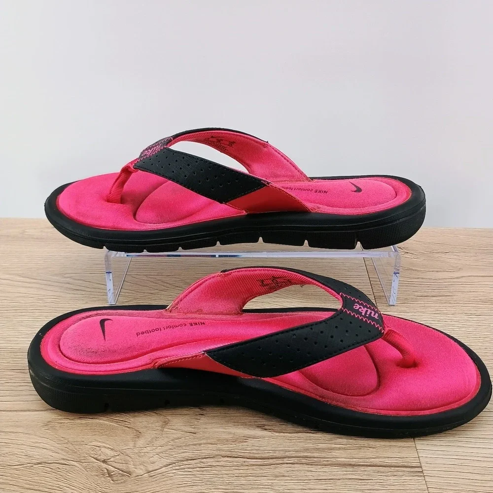 Nike Comfort Thong Sandals Womens Size 8 Hot Pink Rubber Flat Casual Beach Shoes